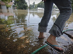 Bűnözők használják ki az árvizet - itt a figyelmeztetés