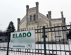 Vevő helyett bérlőt keres a főváros a kastélyaira