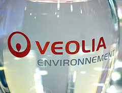 Egy cégbe vonja össze magyar leányait a Veolia