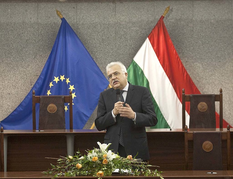 Paczolay: nem érte meg csökkenteni az Ab jogköreit