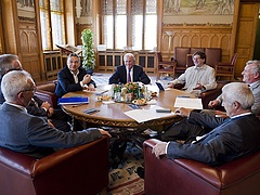 Orbán volt jegybankárokkal egyeztetett