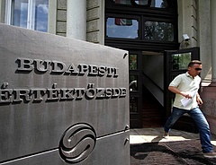 Pluszban zárt Budapest