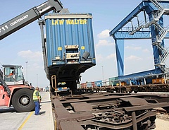 Tovább pörög a magyar export