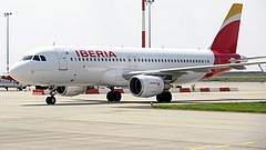 Terhességi tesztre küldték a stewardess-jelölteket