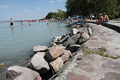 A Balatonnál nyaralna? Ennek a hírnek örülni fog