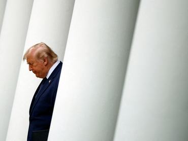 Donald Trump a Fehér Házban 2026. július 6-án