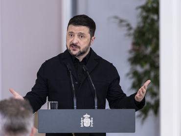 MADRID, SPAIN - MARCH 18: Ukrainian President Volodymyr Zelensky speakes next to Spanish Prime Minister Pedro Sanchez (not in the picture) during a press conference at Moncloa Palace on March 18, 2026 in Madrid, Spain. President Zelensky has been visiting European leaders to discuss support for Ukraine and strategies for increasing pressure on Russia. (Photo by Pablo Blazquez Dominguez/Getty Images)