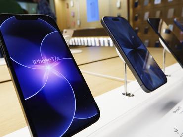 WASHINGTON, DC - MAY 29: An iPhone 17e is displayed inside of the Apple Carnegie Library store on May 29, 2026 in Washington, DC. (Photo by Kevin Carter/Getty Images)
